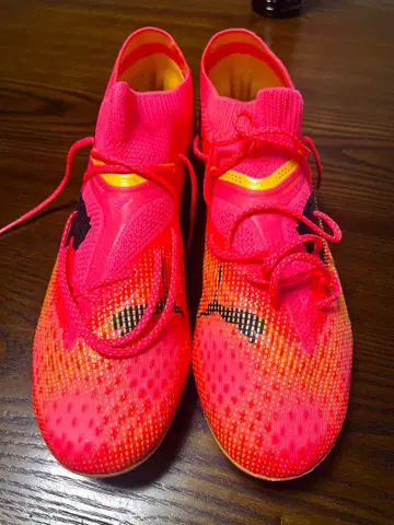 Puma 축구화 스파이크 핑크