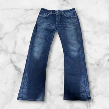 BOOTCUT 504 다크 블루 부츠컷 데님