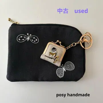 미나 페르호넨 핸드메이드 파우치와 오리지널 자수 콩 가마구치 키링 중고