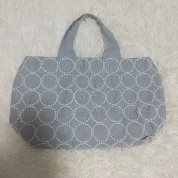 미나 페르호넨 탬버린 파니니 토트백 스카이블루