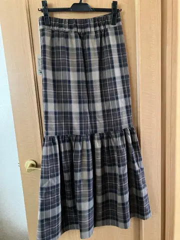 마이딜 mideal 체크 스커트 새상품 [익명 배송]