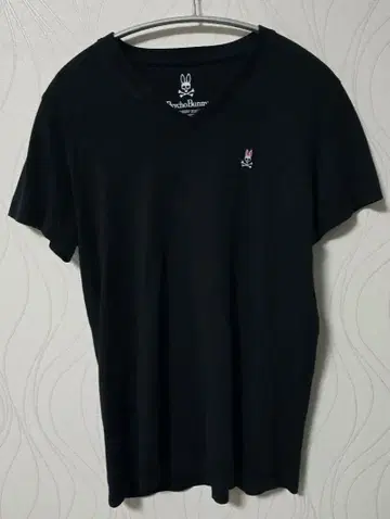 새상품급 Psycho Bunny 블랙 V넥 T셔츠 사이즈 2