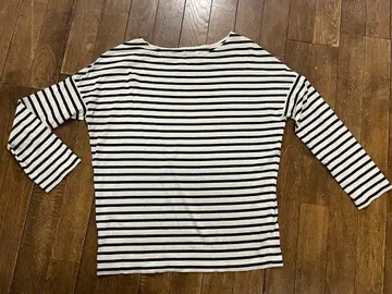 MUSE 두지엠 클라세 시어 보더 T셔츠