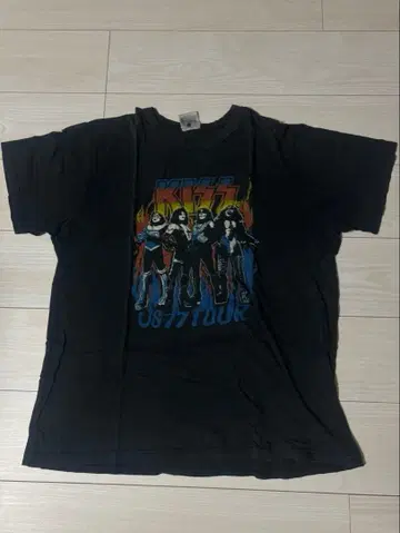 구제 의류 키스 KISS 양면 프린트 밴드 티셔츠 반팔티 남성용 L