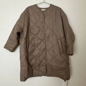 ZOOTIE 미사용 새상품, 택 포함 에어리 나일론 퀼팅 코트