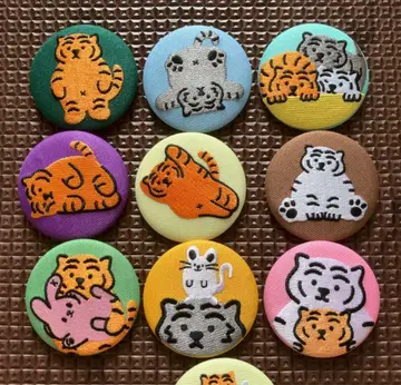 [새상품] 1box 뮤직 타이거 시크릿 자수 캔뱃지