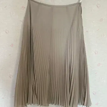KORET 베이지 플리츠 스커트