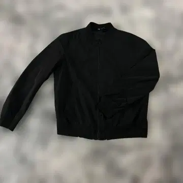 ZARA 블랙 점퍼 XL