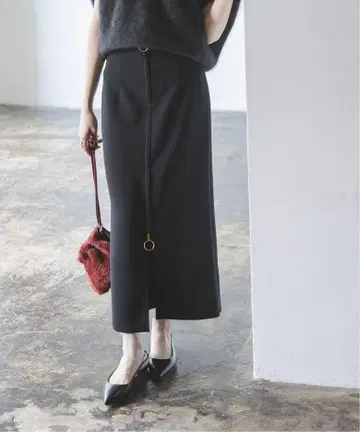 NOBLE [ 추가 ] 숄더 살로펫 후프 지퍼 스커트 블랙