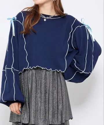 HELLO SANFRANCISCO 네이비 리본 멜로우 맨투맨 free