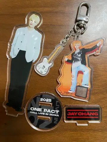 제이짱 아크릴 스탠드 & 키링 세트