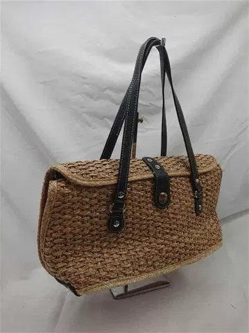 케이트 스페이드 라피아 토트백 블랙 계열 핸들