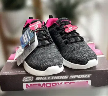 미사용 새상품 SKECHERS 메모리폼 스니커즈 스케쳐스 박스 포함