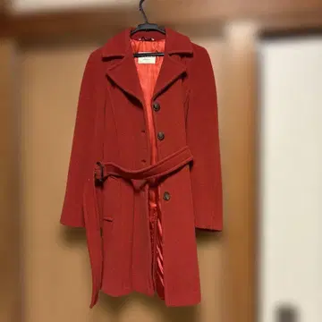 중고 MAX&Co. 빨간색 코트 사이즈 S 사이즈 7호 정도