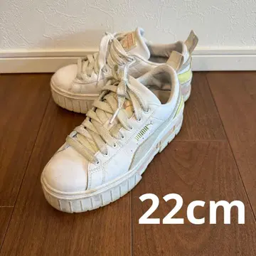 PUMA 통굽 스니커즈 화이트 핑크 옐로우 컬러 22cm