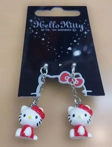 Sanrio 헬로키티 귀걸이 (양쪽 귀용)