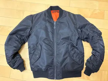 AVIREX MA-1 사이즈:XL