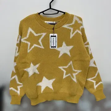 AveAngelina 별 패턴 니트 스웨터
