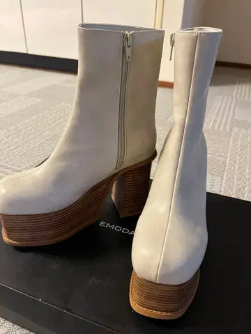 [ 미사용 ] EMODA 부츠 M 사이즈