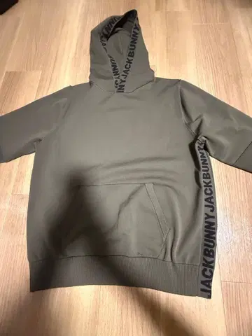 JACK BUNNY 올리브 그린 후드티와 팬츠 세트