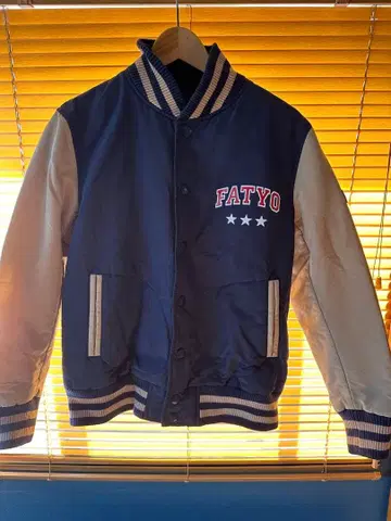 FAT 바시티 자켓 사이즈 M 정도