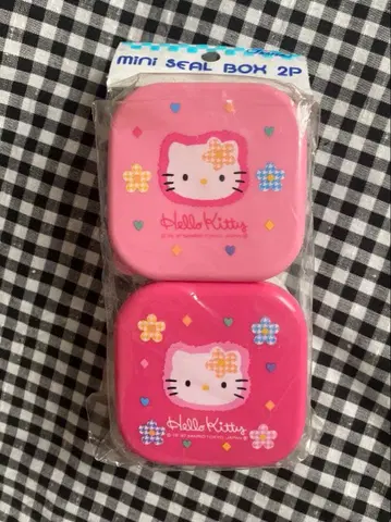당시 물건 97년 헬로키티 미니 씰 박스 2개 세트