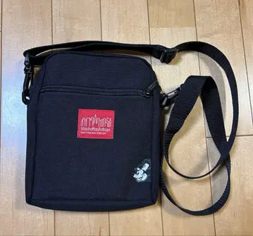 디즈니 스토어 증기선 미키마우스 x 맨해튼 포티지 숄더백