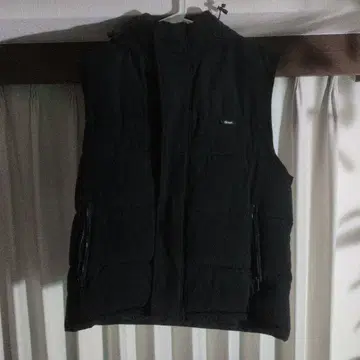 ZARA 블랙 다운 베스트 M