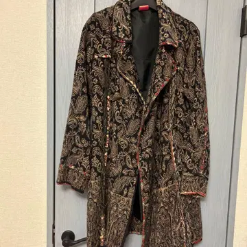 에스닉 패턴 코트