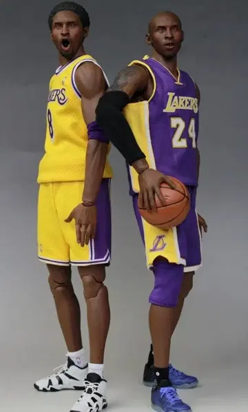 새상품 1/6 코비 브라이언트 액션 피규어 엔터베이