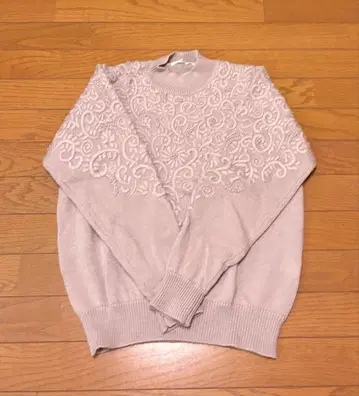 자수 장식 로즈 핑크 니트 스웨터 M