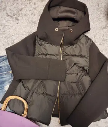 FAVORI 본딩 퀼팅 자켓 A라인 블랙 후드 부착