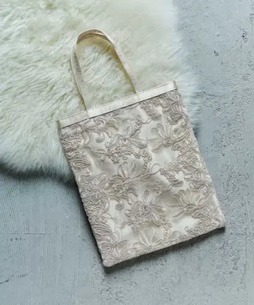 niana 자수 레이스 파티 서브 토트백