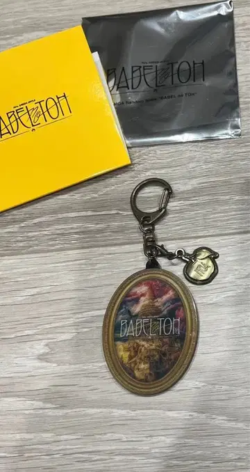 [ 새상품 ] 바벨탑 미세스 키링