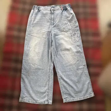 persons 꽃무늬 자수 와이드 데님 팬츠