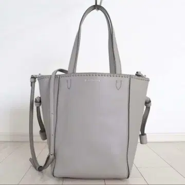 J&M DAVIDSON 벨 위드 스터드 가죽 2WAY 토트백