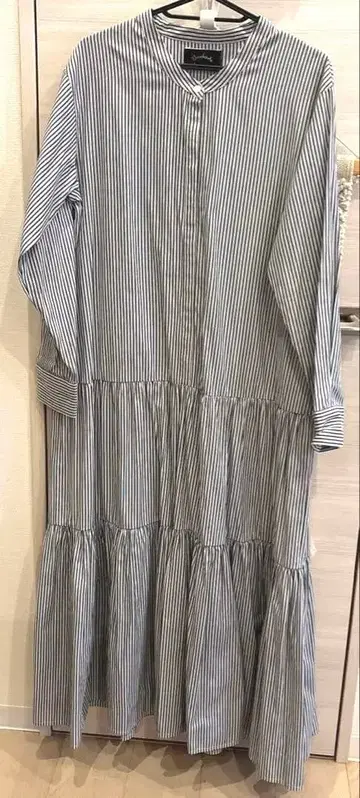 Omekashi(오메카시) 스트라이프 티어드 원피스