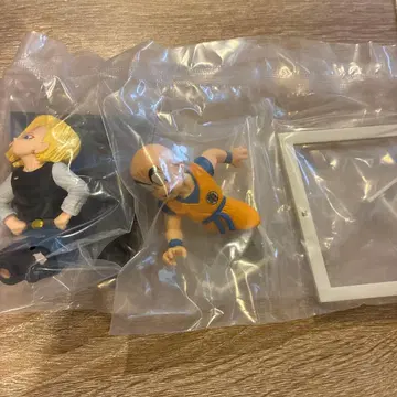 제일복권 드래곤볼 E상 크리링 & 인조인간 18호 만화 스트럭처