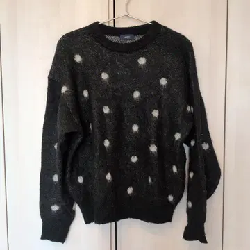 SHIPS 다크 그레이 도트 무늬 니트