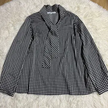 UNTITLED 언타이틀 보타이 하운드투스 패턴 블라우스 L 사이즈