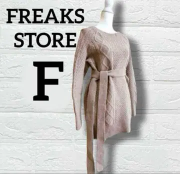 FREAKSSTORE 프릭스스토어 슬릿 두툼한 니트 스웨터