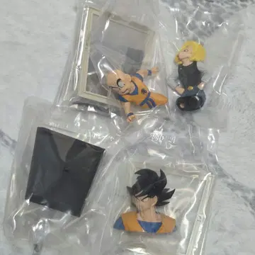 드래곤볼 제일복권 E상 만화 스트럭처 손오공 18호&크리링