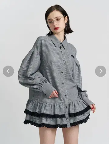 jouetie 헴 레이스 프릴 튜닉 셔츠 블랙