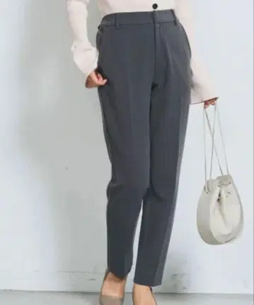 basement online 택 포함 미사용 새상품 테이퍼드 팬츠