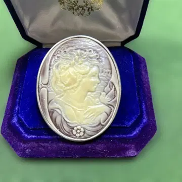카메오 브로치, 앤티크