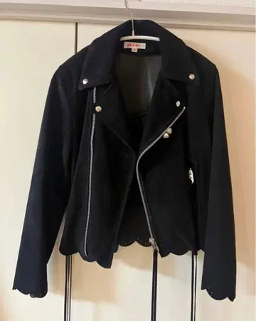 MASU SCALLOP LEATHER JACKET