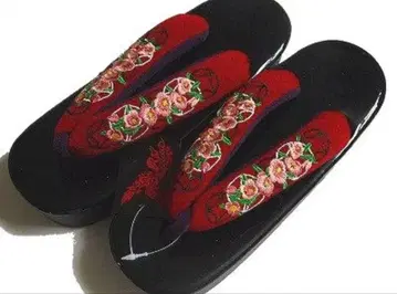 우레탄 조리 힐 조리 통굽 조리 프리 24cm 블랙대 럭셔리 자수 하나오