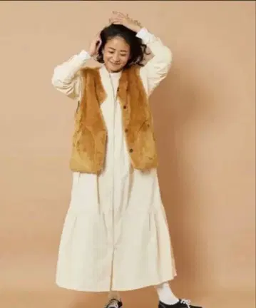 프레다 컷 코듀로이 셔츠 원피스