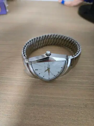 단종 벤츄라 해밀턴 화이트 다이얼