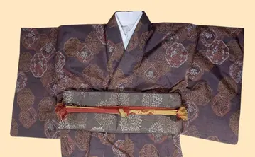 순수 실크 의 이중 기모노 브라운 코몬